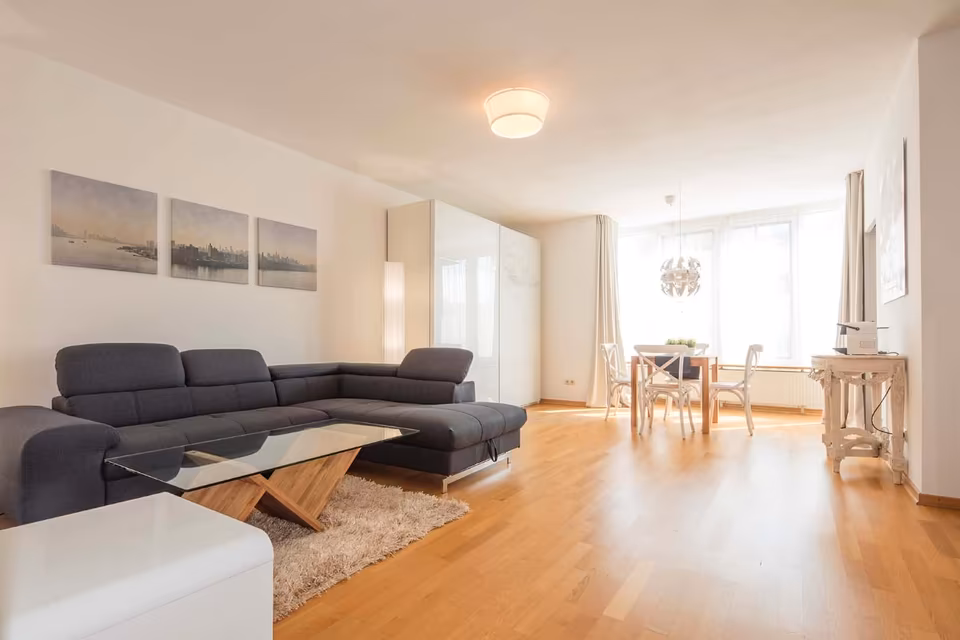 Stilvolles 2-Zimmer Apartment für 2 in München-Lehel, möbliert - Haustierfreundlich, Mindestmiete 3 Monate in Altstadt-Lehel, München