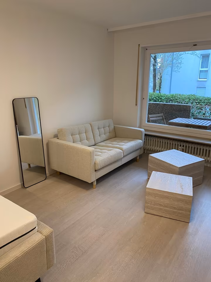 1-Zimmer-Apartment, Voll möbliert in Wiesbaden in Wiesbaden