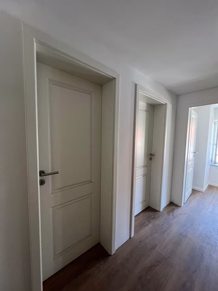 Helles WG-Zimmer in gepflegtem Haus – Olching, top Lage! in Aubing, München