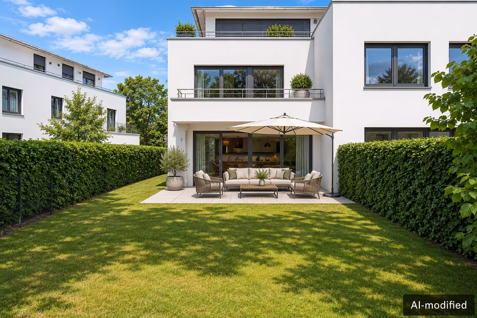 Wohnen wie im eigenen Haus mit Privatgarten in Waldtrudering in Trudering-Riem, München