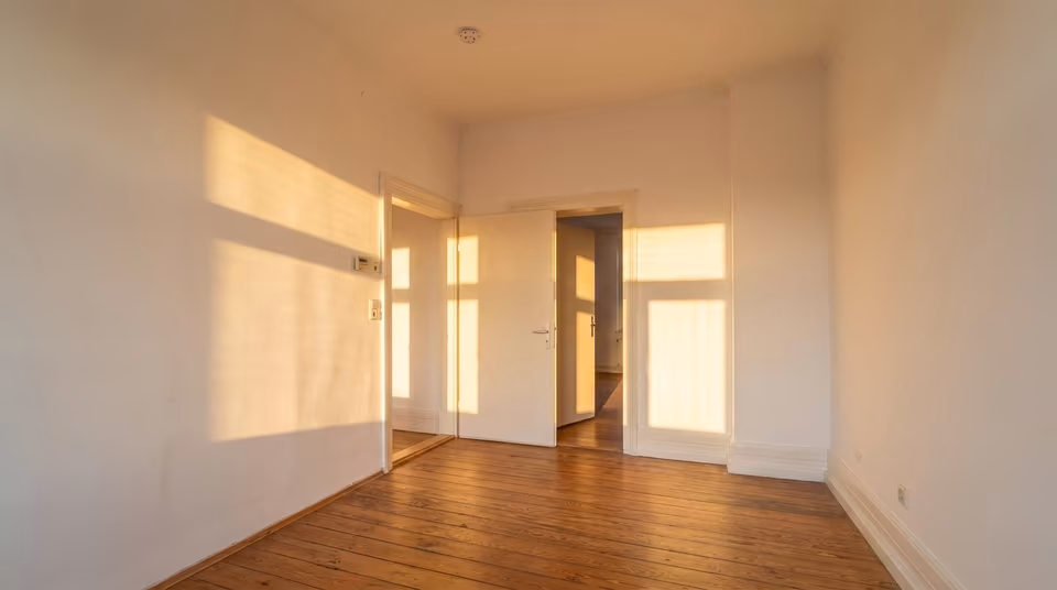 3er-WG im Altbau mit Dielenboden - Frankfurt-Gutleutviertel in Gutleutviertel, Frankfurt am Main