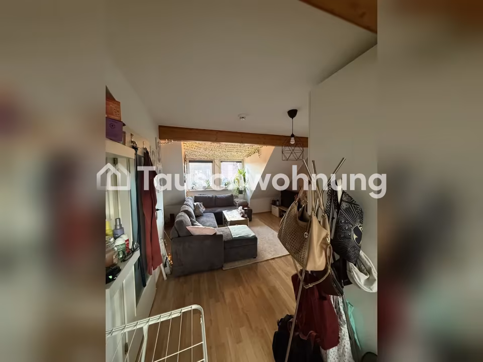 TAUSCHWOHNUNG Wiesbaden: Große 4-Zimmer-Wohnung in Wiesbaden